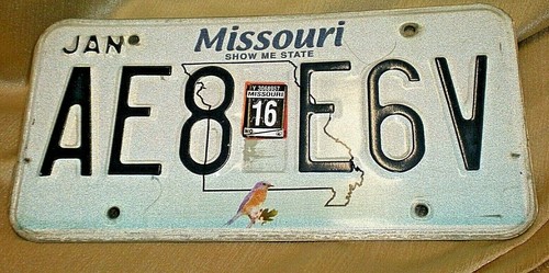 Vintage missouri car license - vintage,