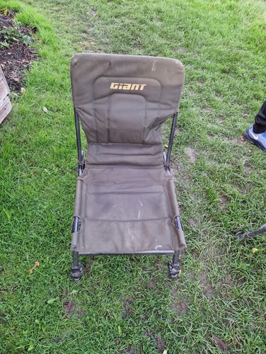 Giant fishing chair green - giant,
