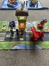 Happyland Airport Complete With Plane, Helicopter, Motorcycle, Tower & Figures