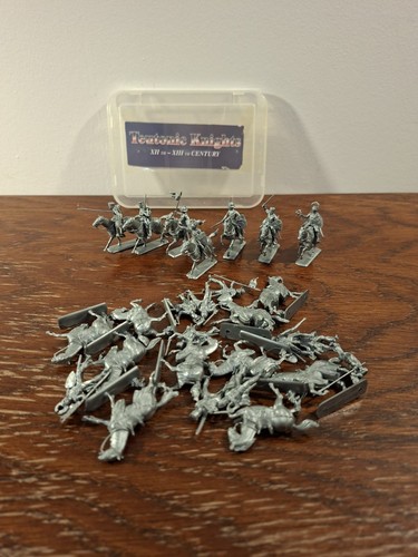 Italeri teutonic knights - teutonic,