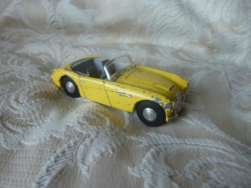 Tri ang spot austin healey - austin,