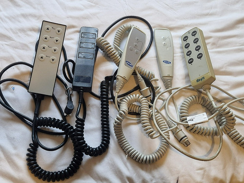 Assorted hoist electric bed - &,