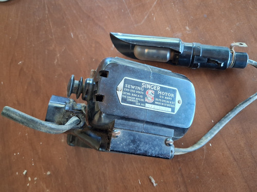 306k singer sewing machine - sewing,