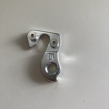 DERAILLEUR HANGER Dropout 85