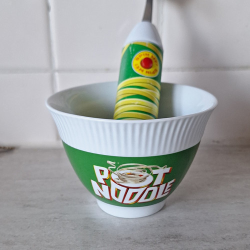 Pot noodle ceramic - noodle, serving