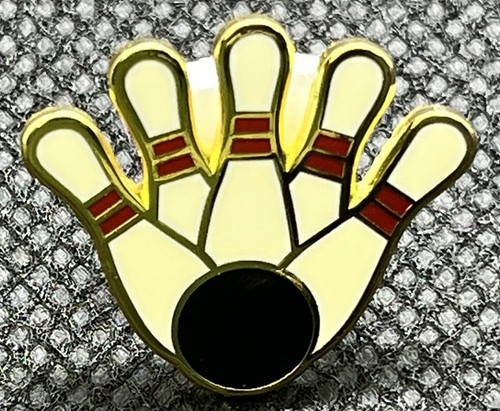 Ten pin bowling badge - pin,