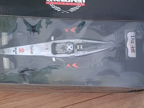 Minichamps 18 mclaren - minichamps, 1/18