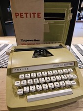 ☆ Lovely Vintage Petite