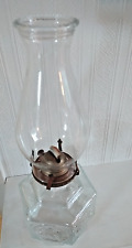 CLEAR GLASS OIL LAMP IN NICE CONDITION SEE PHOTOS