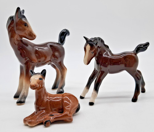 Beswick horse figurines - 3x,