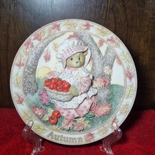 Cherished Teddies “Autumn” Collector Plate – Four Seasons Series – 1996 Enesco –