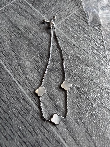 Mother pearl friendship - of,