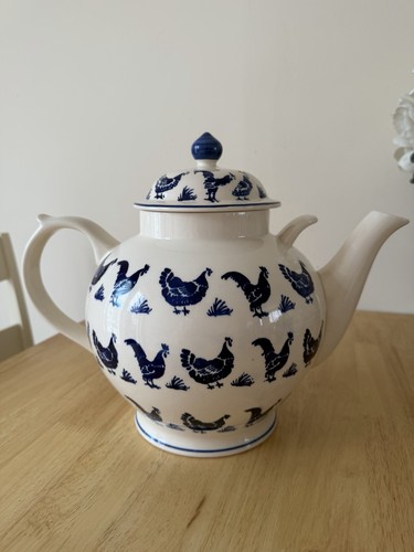 Emma bridgewater blue hen - bridgewater, one