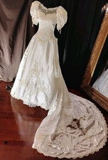 Vintage Spring Yellow Puff