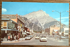 POSTCARD Canadian Rockies