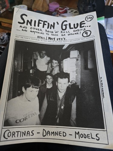 Sniffin glue 1977 punk - sniffin, rock