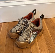 Women’s Gucci Flashtrek