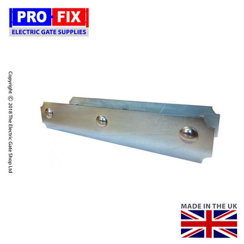 Wooden gate bracket for - gate,
