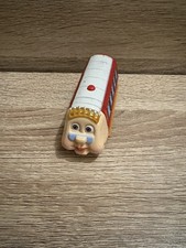 Underground Ernie ~ Victoria reculons Train  . Halsall joella production 