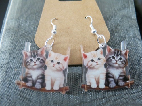 Gorgeous two swinging - two,
