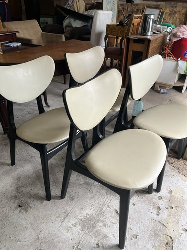 Plan butterfly chairs - g,