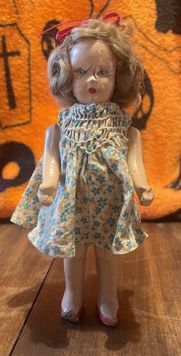 Vintage 1940s doll house - vintage,