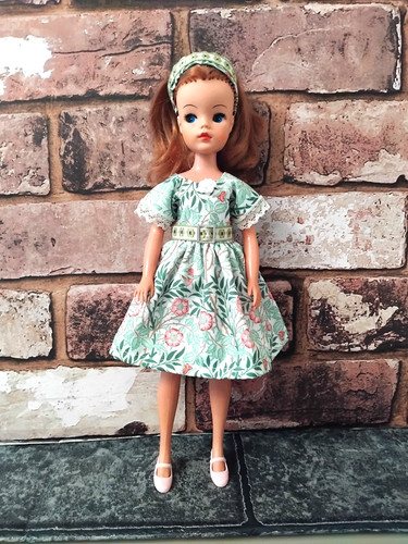 Dress for pedigree sindy - for,