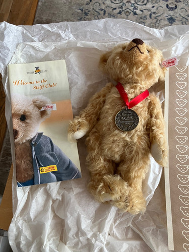 Steiff bobby footballer - footballer, teddy
