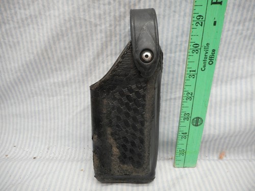 Used x26 taser holter - used,