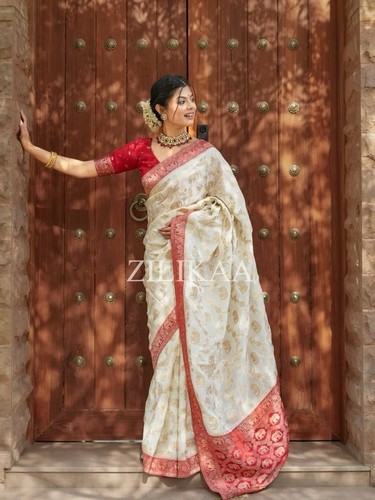 Traditional bollywood sana - bollywood,