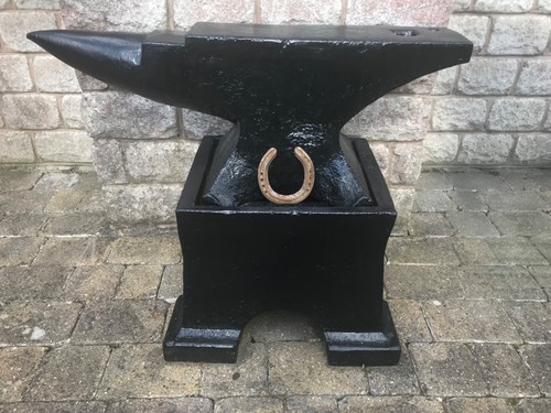 Real used horseshoe - horseshoe, x