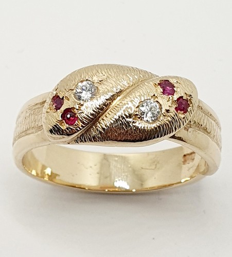 Big 9ct double - snake, ruby