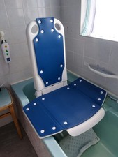 Elixer Bath Lift, Ecellent Aid to Bathing