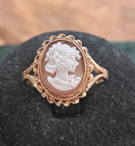 Vintage 9ct gold cameo ring - vintage,