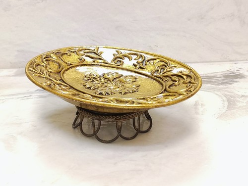 Gold distressed oval floral - gold,