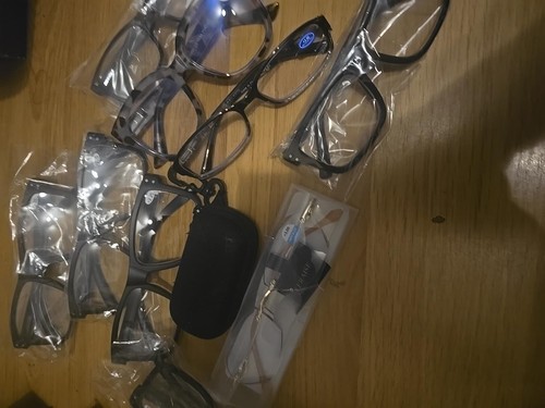Job lot pairs - 10, reading