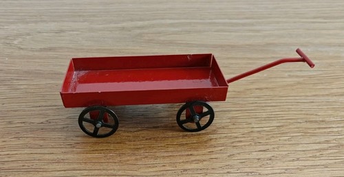 Tiny red metal - metal, house