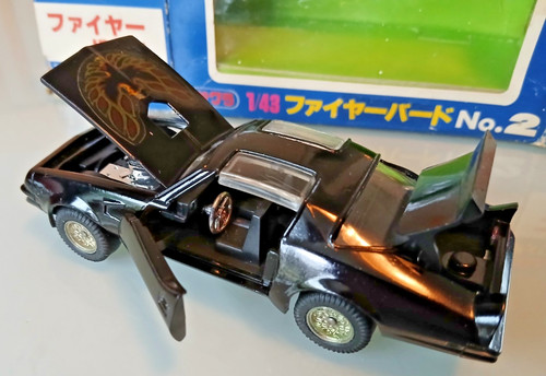 Sakura vintage pontiac - k.k.sakura,