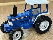 BRITAINS 1:32 SCALE DIE CAST FARM MODEL FORD 5610 TRACTOR #9527