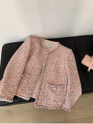 Fashionable tweed jacket - fashionable,