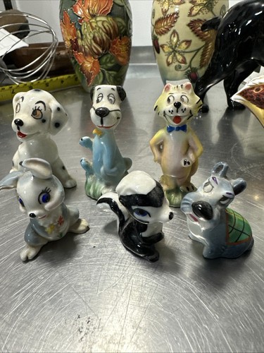 Wade disney figures - , x