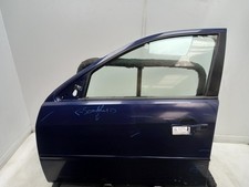FORD MONDEO Left Front Door N/S 2001-2007 State Blue 5 Door Hatchback 