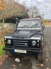 Land Rover Defender 110