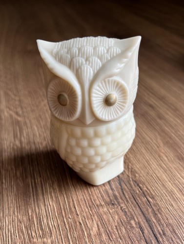 Vintage avon precious owl milk - vintage,