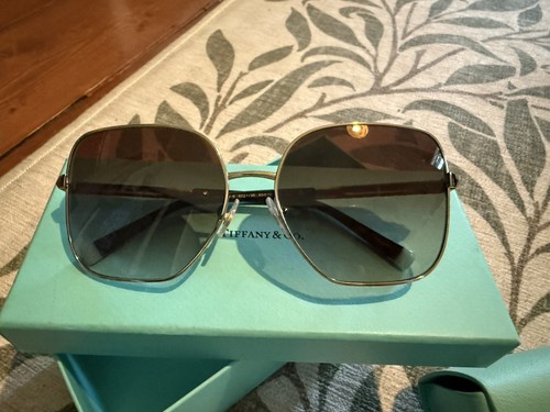 Tiffany sun glasses - tiffany,