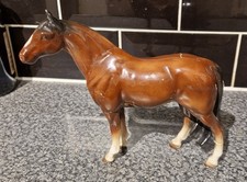 Beswick 976 Brown Mare Facing