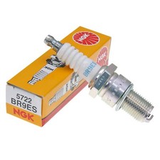 NGK BR9ES Spark Plug Royal