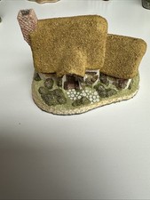 David Winter Rose Cottage 1980