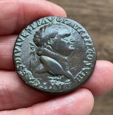 ROMAN. TITUS (79-81 A.D). BRASS SESTERTIUS. SCARCE.