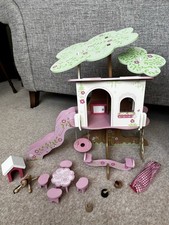 ELC Wooden Rosebud Cottage's Village Tree House Complete Set with Figures